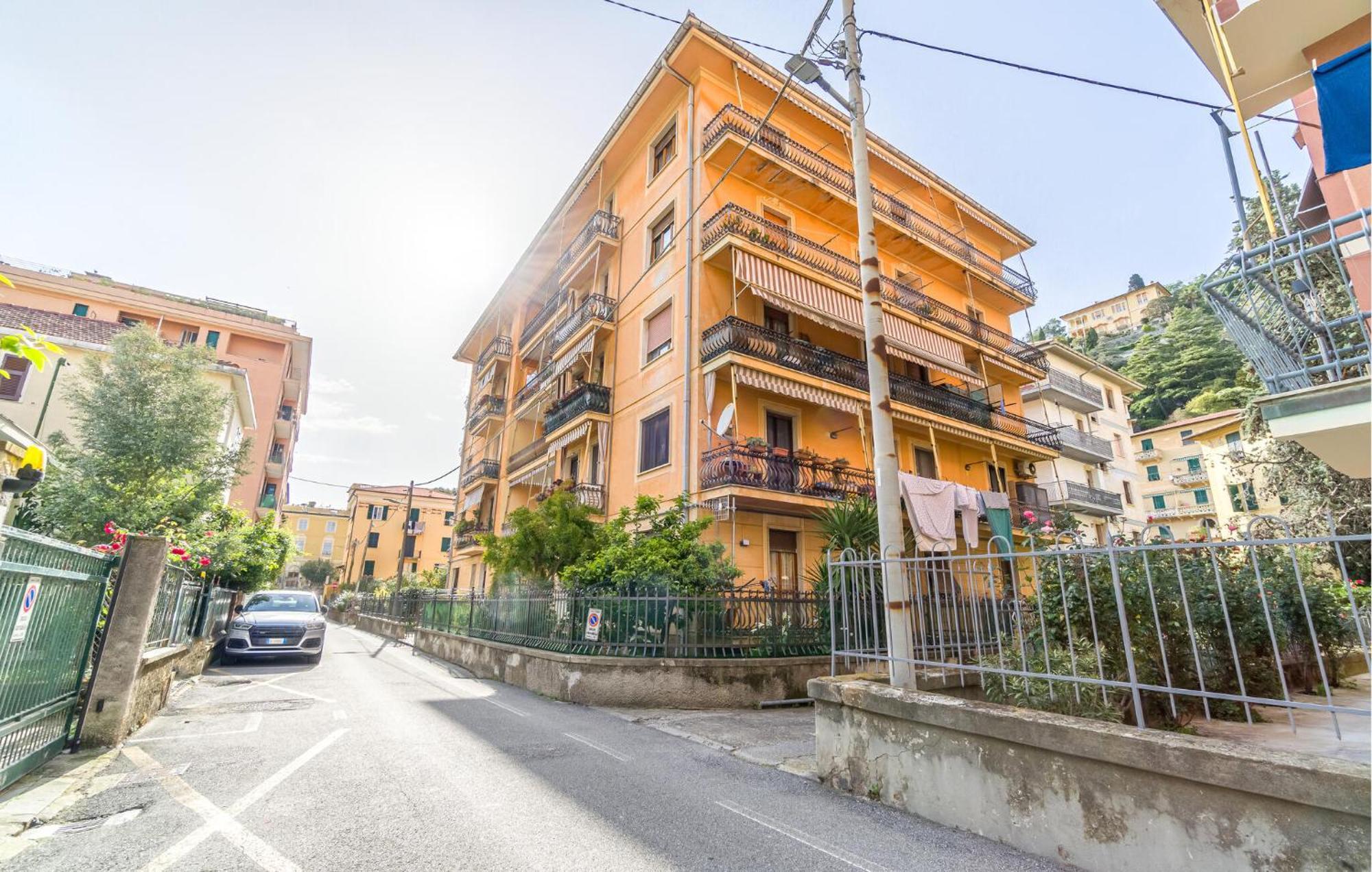 Gorgeous Apartment In Levanto With Kitchen Luaran gambar
